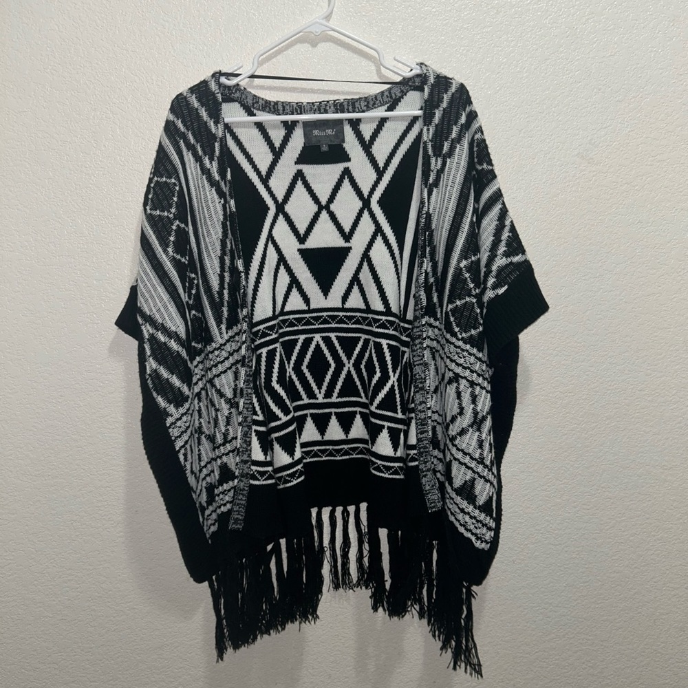 NWOT Miss Me Cardigan Poncho